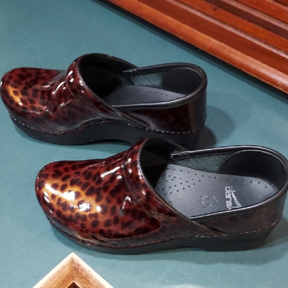 Glossy Animal Print Clogs